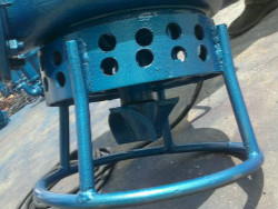 某廠(chǎng)家生產(chǎn)的潛水抽沙泵