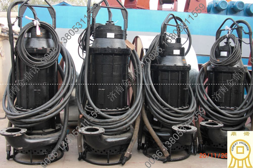 [長(cháng)江]55kw潛水抽沙泵銷(xiāo)往湖北