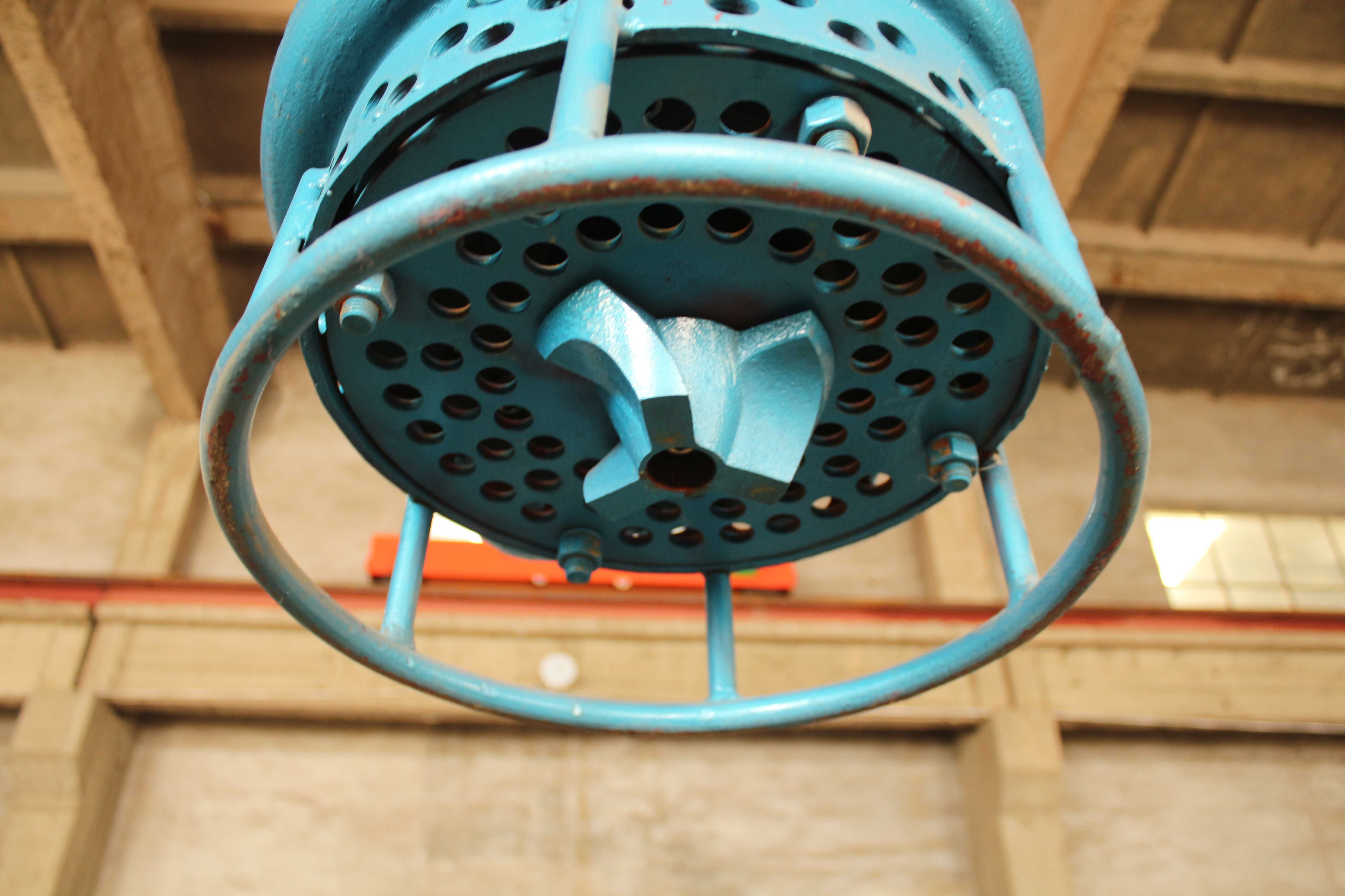 【湖北】石材廠(chǎng)15KW潛水泥沙泵抽取石材粉末